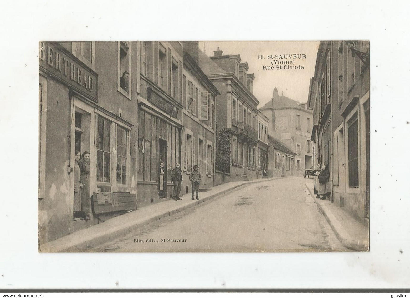 SAINT SAUVEUR (YONNE) 88 RUE SAINT CLAUDE (MAGASIN BERTHEAU  MAGASIN GILBERT ET ANIMATION) - Saint Sauveur En Puisaye