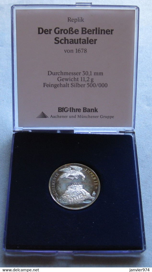 Refrappe En Argent De 1990 Große Berliner Schautaler 1678, Par BfG Bank FB, Dans Sa Boite , FDC - Taler Et Doppeltaler