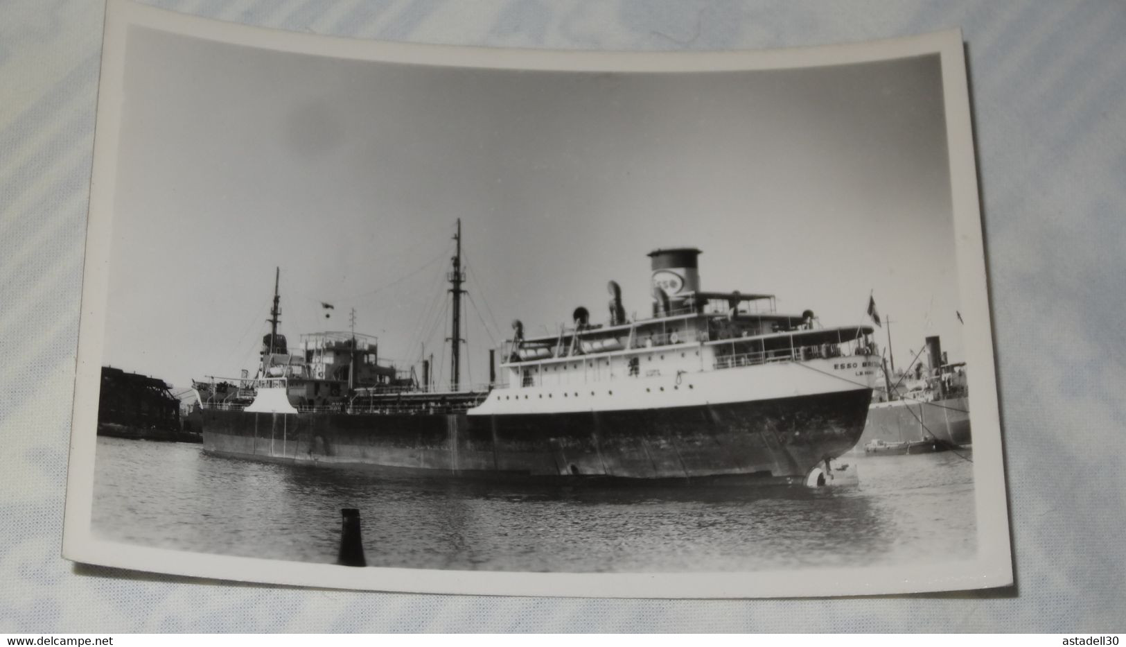 Carte Postale Photo Sport Baudelaire Marseille :  ESSO BRETAGNE , Le Havre  .............. A-9483 - Steamers