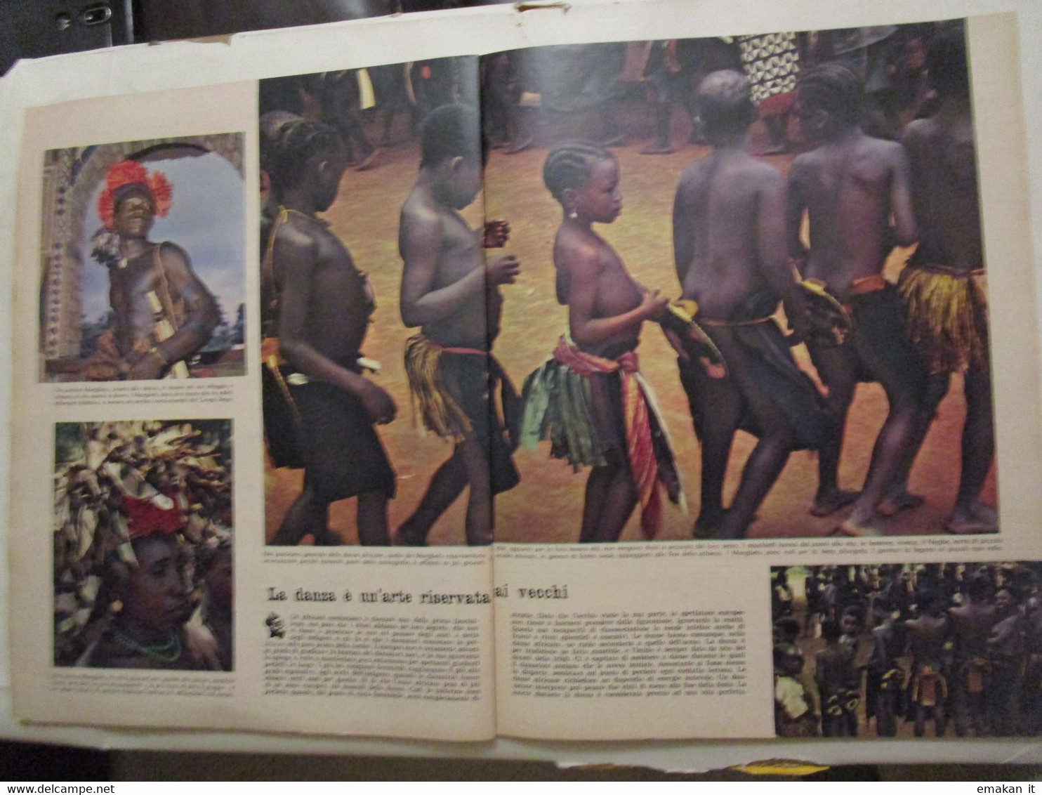 # INSERTO EPOCA  / AFRICA PARADISO NERO - Premières éditions