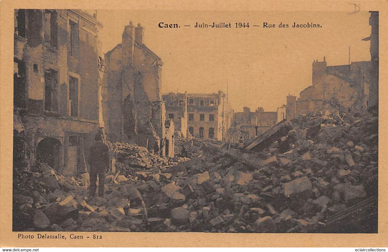 Caen       14         Lot De 10 Cartes Sur Les Bombardements    (voir Scan) - Caen