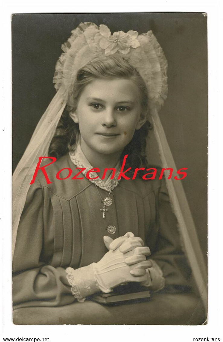 Girl Fille Enfant Child Oude Foto Communie Communiefoto Old Photo Ancienne Studio Cabinet Holy Communion - Non Classés