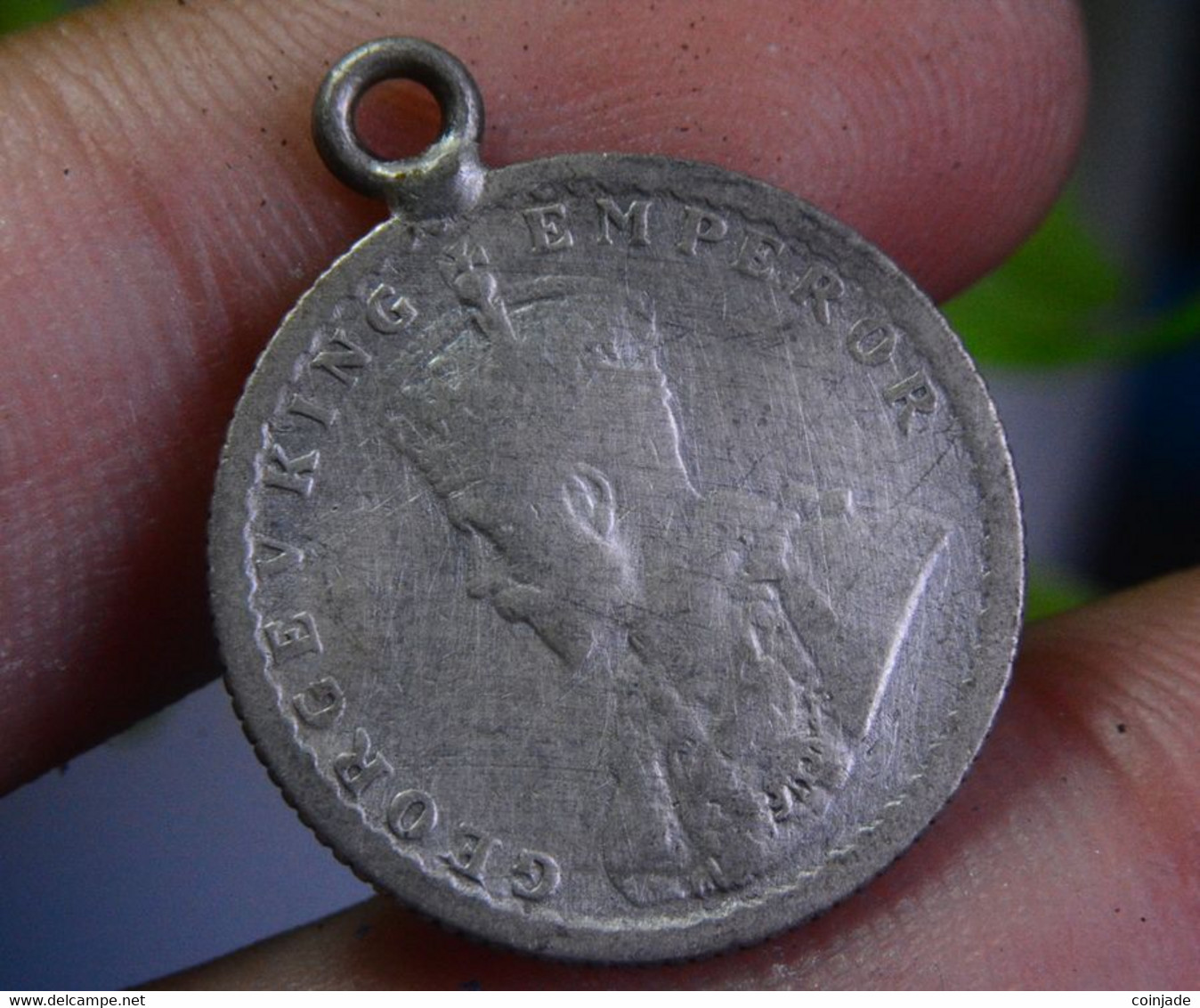 1913 1/4 Quarter Rupee KING GEORGE V INDIA BRITISH INDIA COMPANY SILVER HOOP PENDANT VINTAGE - Otros & Sin Clasificación