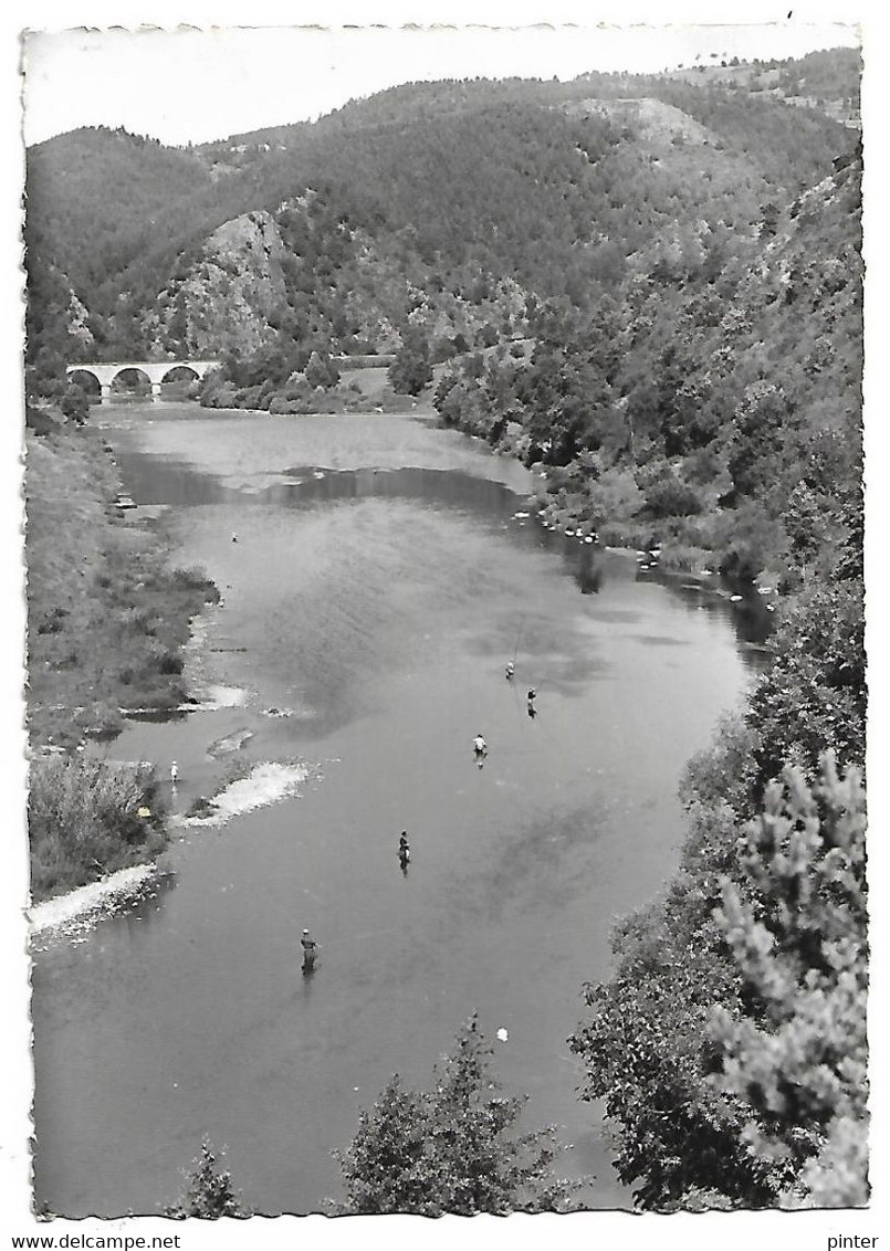 RETOURNAC - Partie De Pêche Sur La Loire - Pêcheurs - Retournac