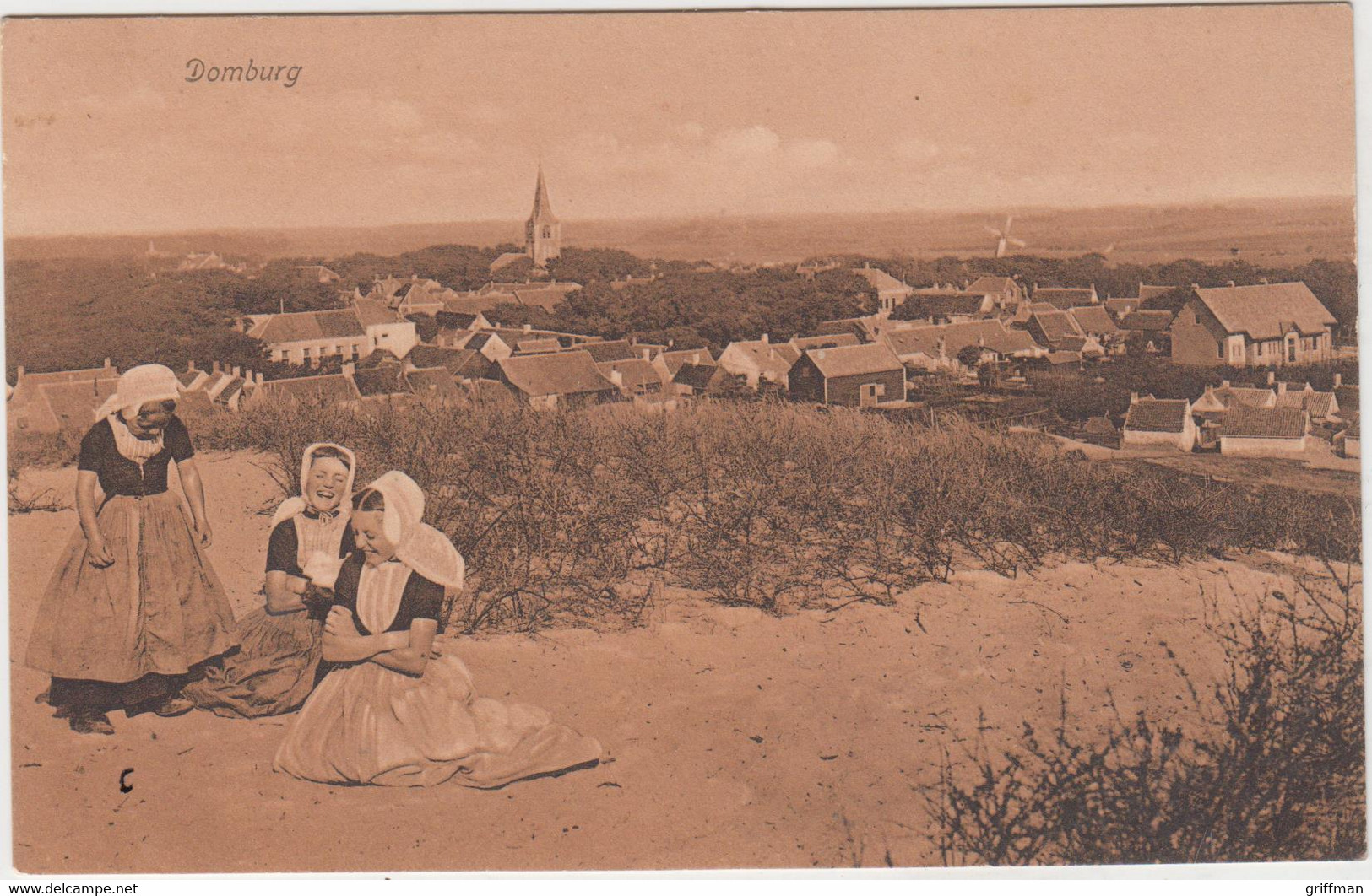 DOMBURG VUE GENERALE JEUNES FILLES TBE - Domburg