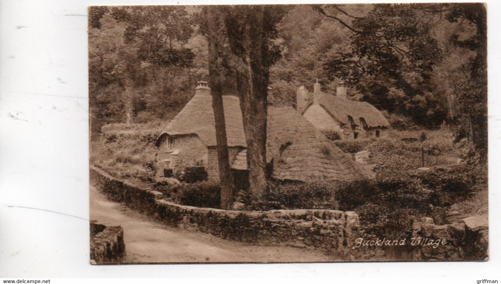 BUCKLAND VILLAGE 1937 TBE - Buckinghamshire