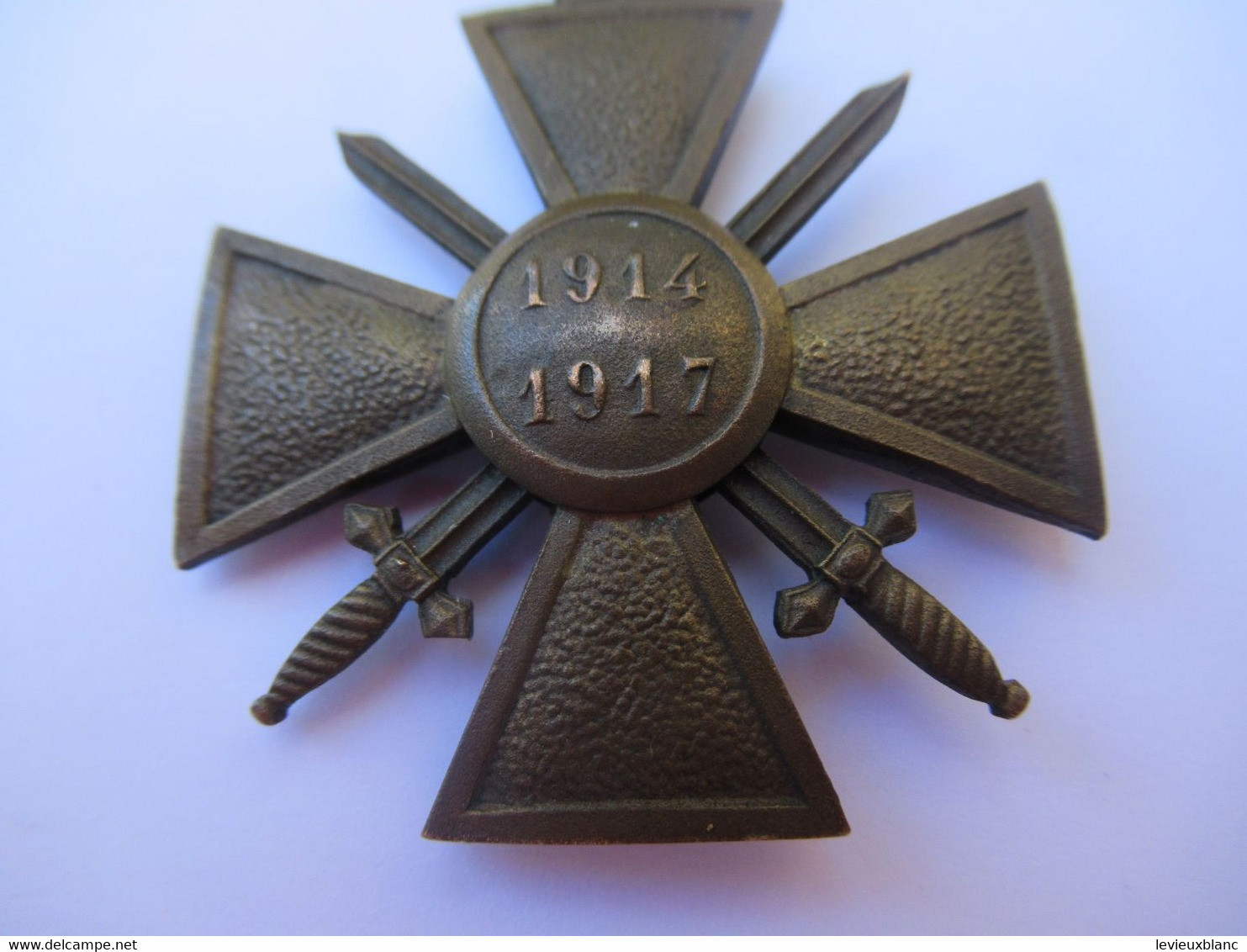 Médaille Ancienne / R F / CROIX De GUERRE / Avec Citation (manque L'étoile)  /1914-1917             MED413 - 1914-18