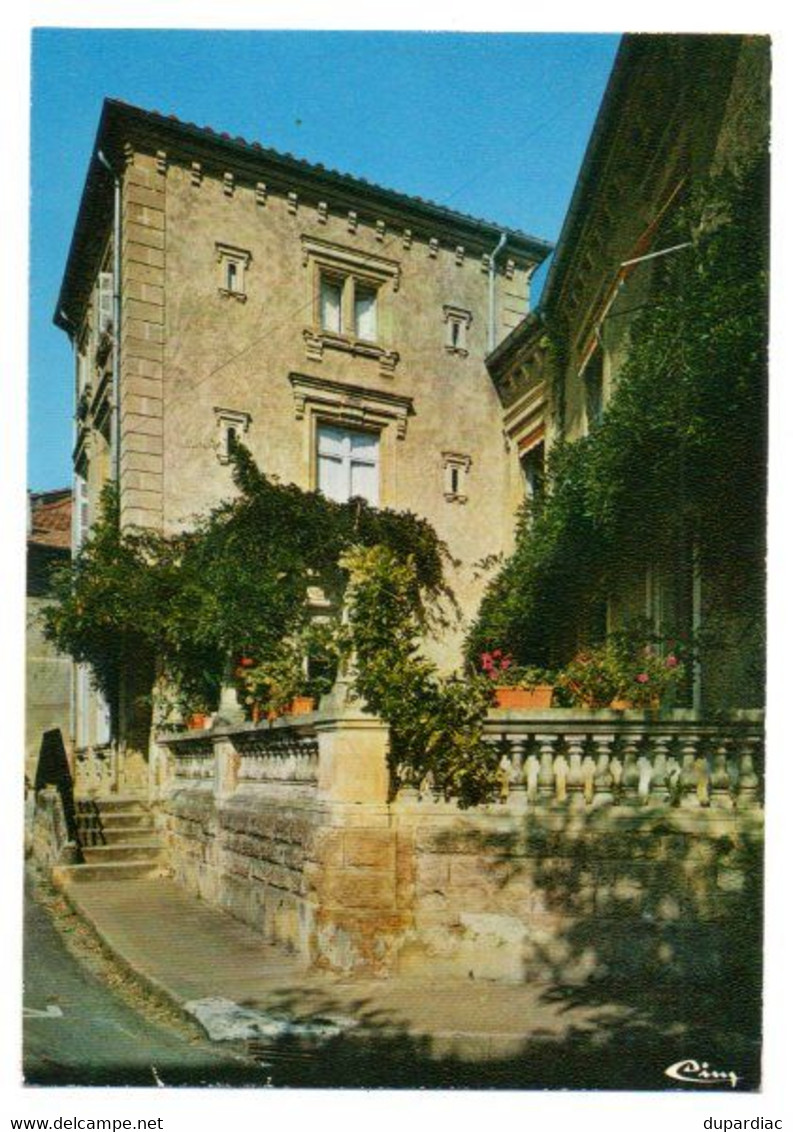 65 - Hautes Pyrénées / CASTELNAU MAGNOAC -- Maison Des Avocats. - Castelnau Magnoac
