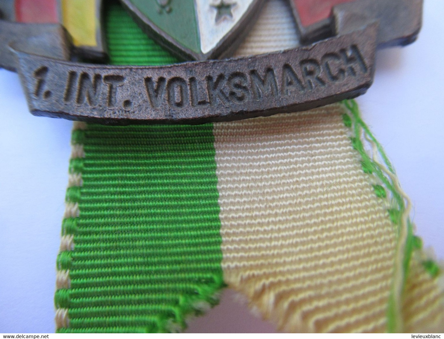 Médaille Souvenir/ 135éme Régiment Du Train/Karlsruhe/ Allemagne/ Avec Drapeaux FR-D-US-CND / 1979        SPO388 - Marinera