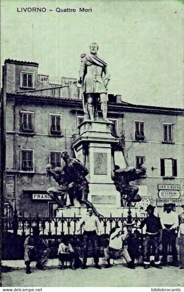 ITALIA -  LIVORNO < VISTA ANIMATA DI QUATTRO MORI - Livorno