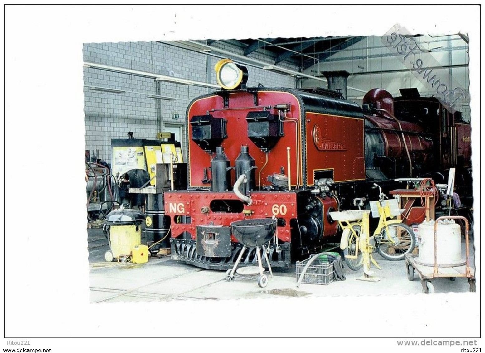 Cpm Suisse Schinznach Argovie - Gare à Voie 60 EX S.A.R. - TRAIN LOCOMOTIVE Mobylette Vélo Poste ?  Barbecue Fut D'huile - Schinznach 