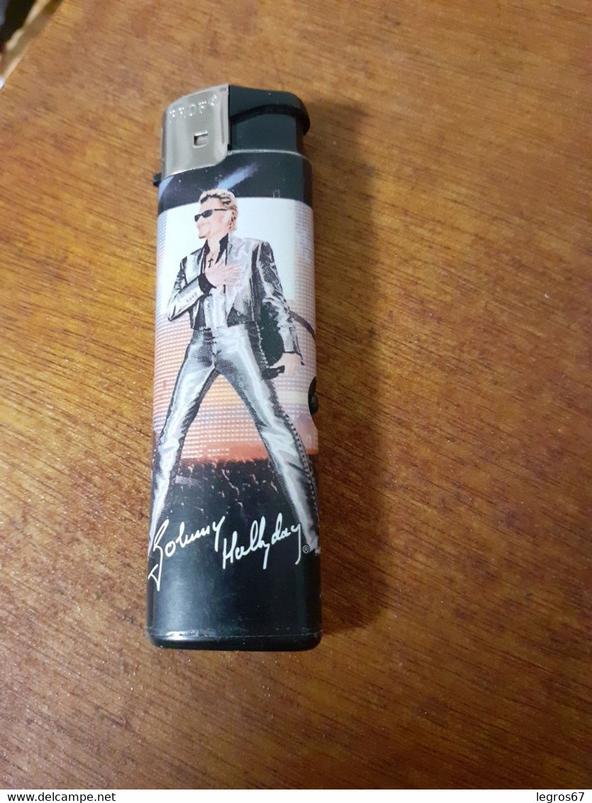 BRIQUET JOHNNY HALLYDAY COSTUME BLANC - Autres & Non Classés