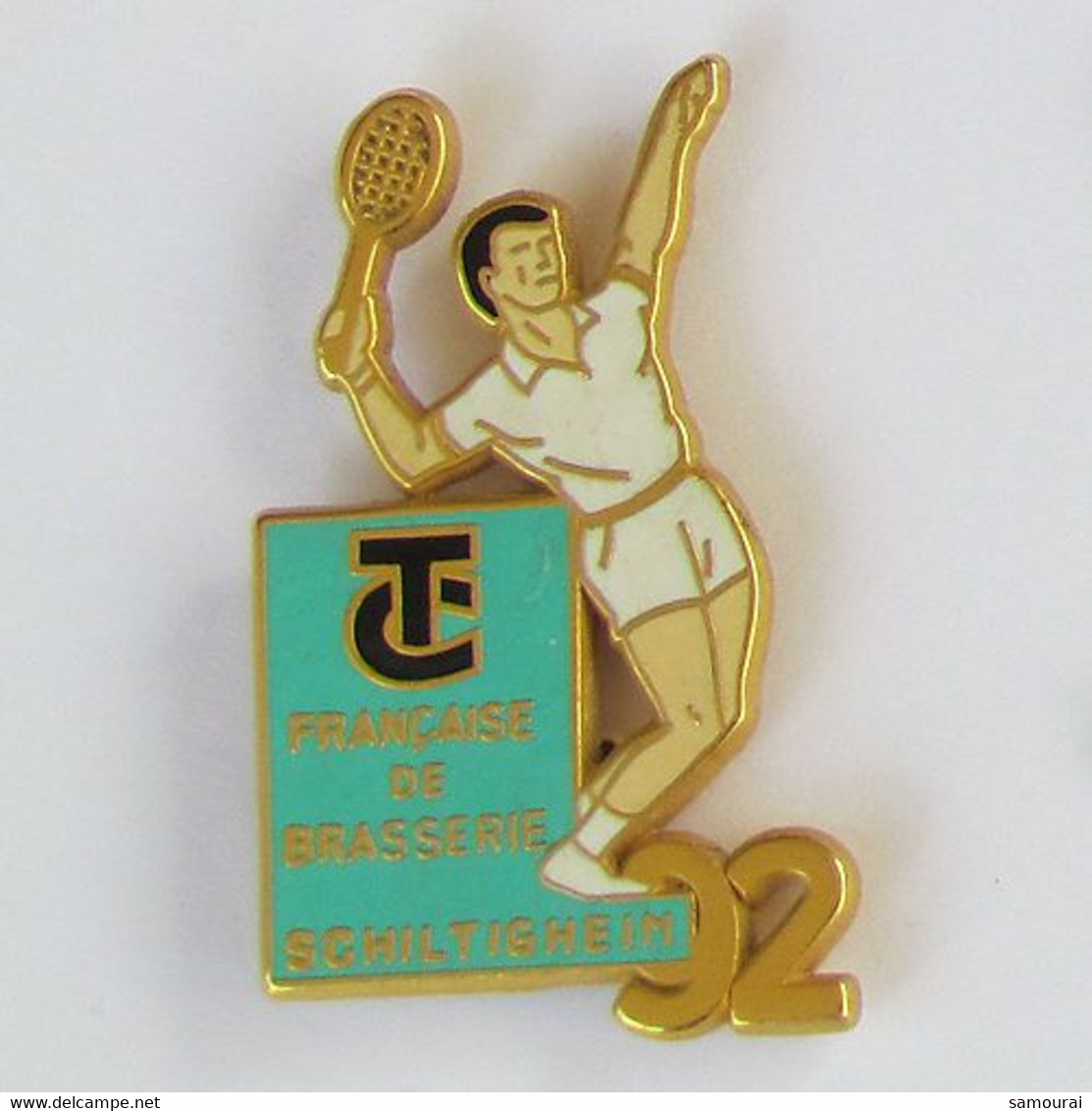 1 Pin's SPORT TENNIS - TC SCHILTIGHEIM 92 - FRANCAISE DE BRASSERIE Signé BALLARD 77 COMBS LA VILLE DORE OR FIN - Tennis