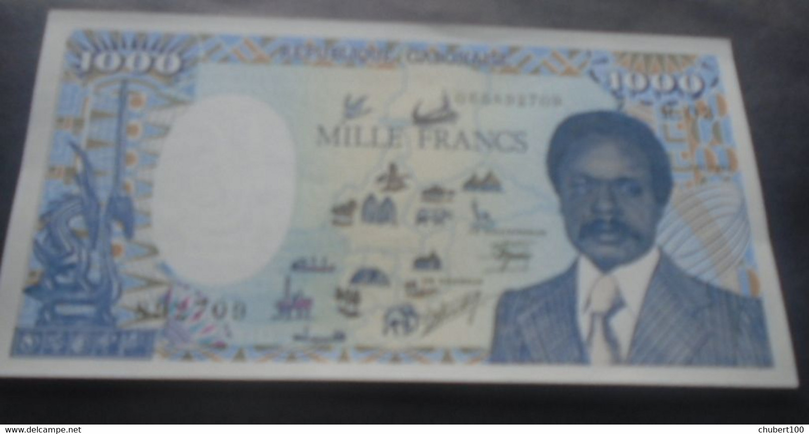 GABON , P 10a , 1000 Francs , 1987, Almost UNC  Presque Neuf , - Gabon