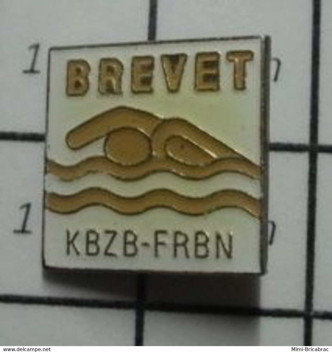 1922 Pin's Pins / Beau Et Rare / THEME : SPORTS / NATATION BREVET BELGE KBZB-FRBN Fédération Royale Belge De Natation - Natation