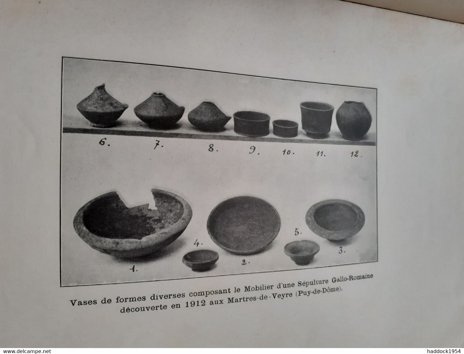 Mobilier D'une Sépulture Gallo-romaine Des MARTRES DE VEYRE CHARVILHAT Imprimerie Montlouis 1913 - Auvergne