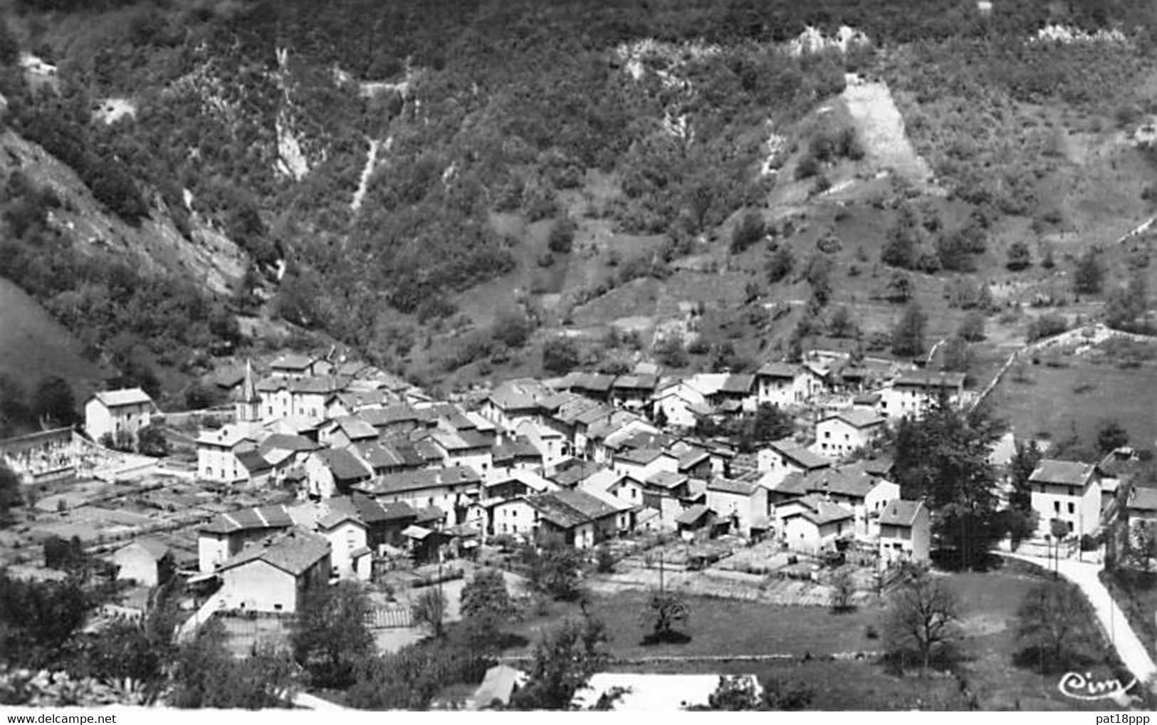 01 - CHALEY : Vue Générale - CPSM Dentelée Noire Et Blanc Village Format CPA 1962 - Ain - Ohne Zuordnung