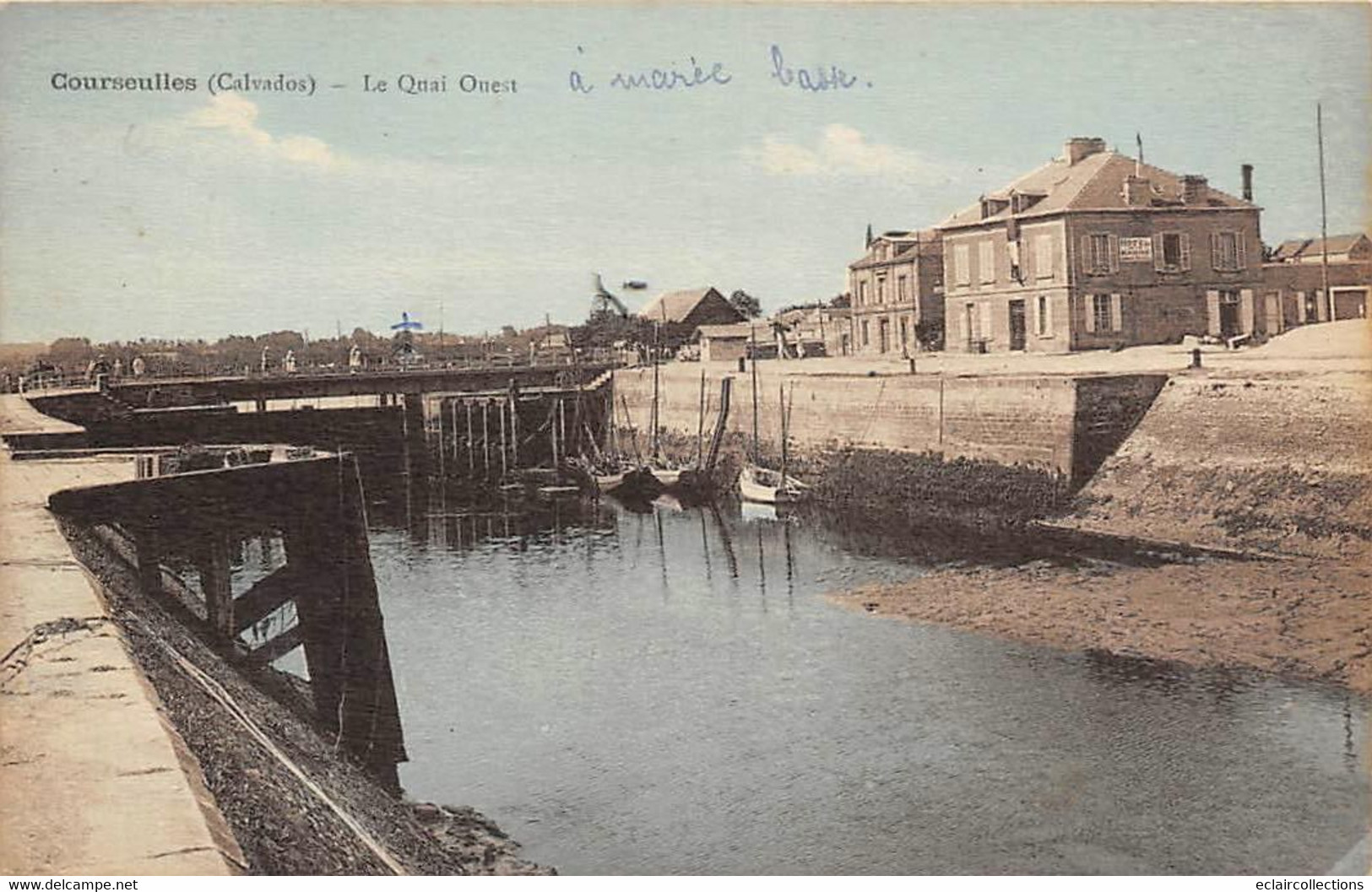 Courseulles Sur Mer         14       Le Quai Ouest        (voir Scan) - Courseulles-sur-Mer