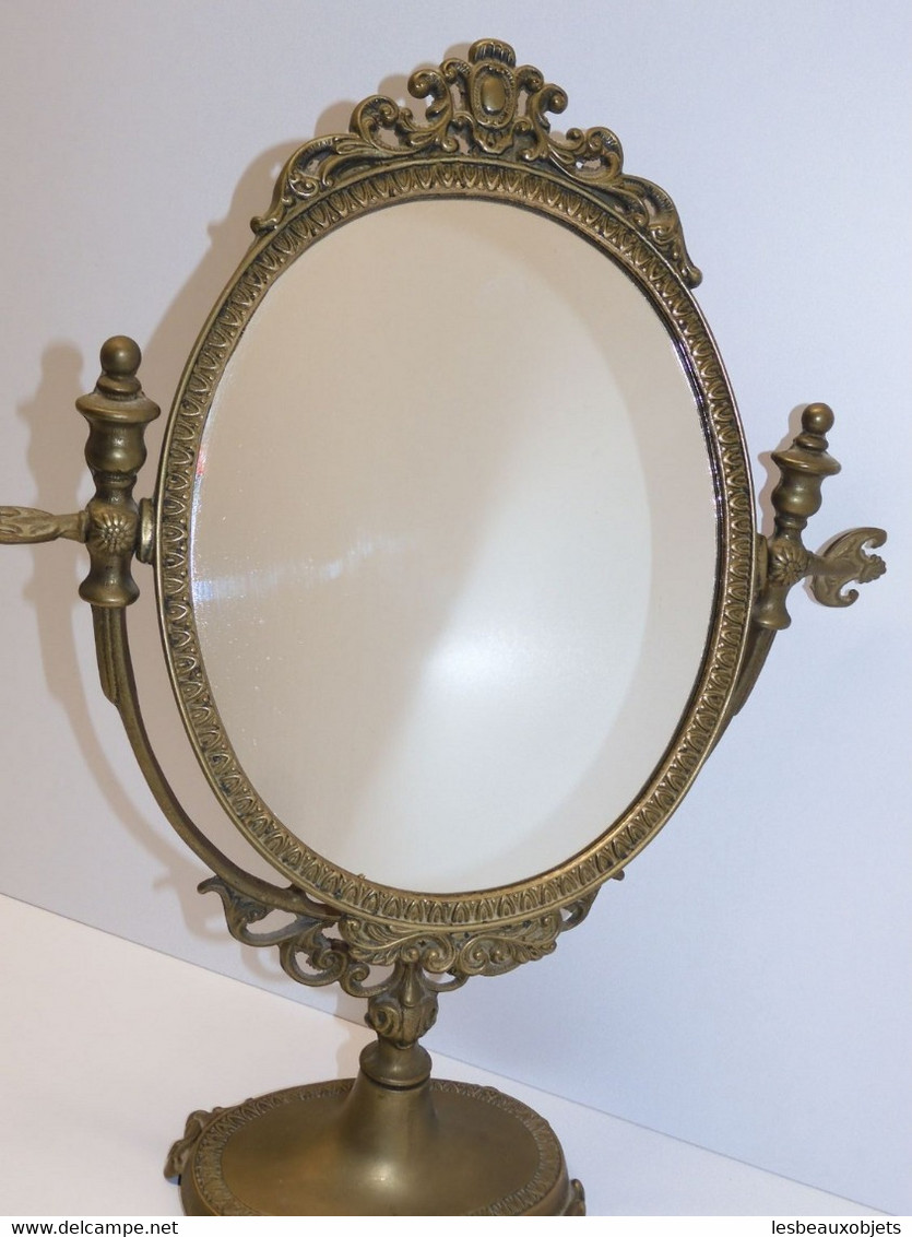 *JOLI ANCIEN MIROIR COIFFEUSE PIVOTANT PSYCHE EN LAITON A POSER DECO XXe    E - Spiegels