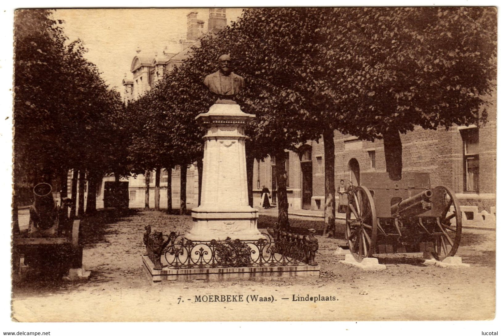 Moerbeke Waas - Lindeplaats - Monument - Kanon - 1924 - Uitgever Liéva Van De Sompel - Moerbeke-Waas