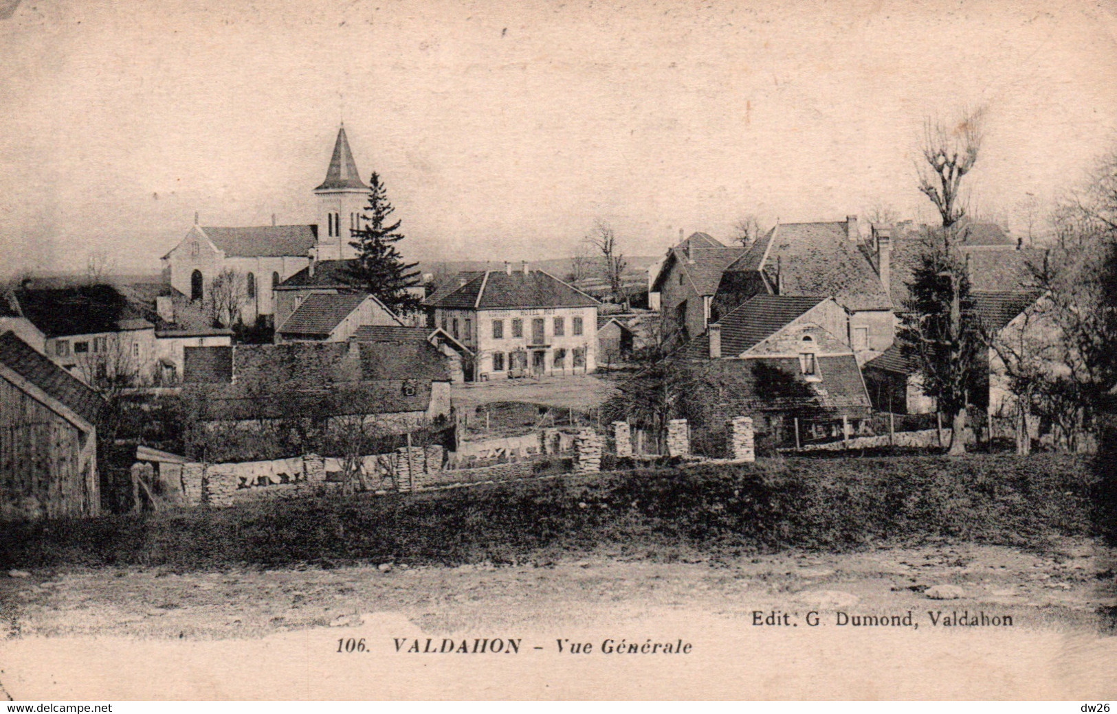 Valdahon (Doubs) Vue Générale, L'Eglise - Edition G. Dumond - Carte N° 106 - Otros & Sin Clasificación