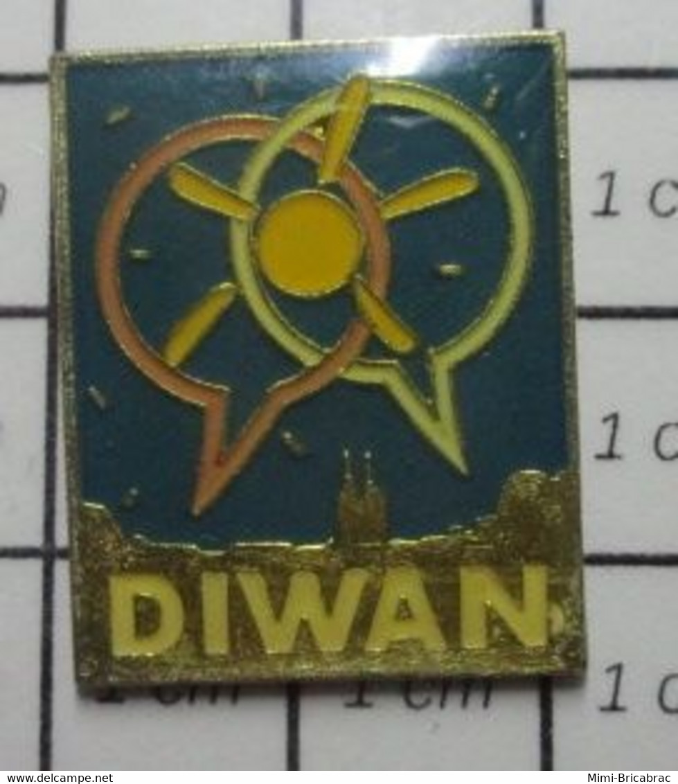 1922 Pin's Pins / Beau Et Rare / THEME : ADMINISTRATIONS / ECOLE DIWAN Par DEMONS & MERVEILLES - Administrations