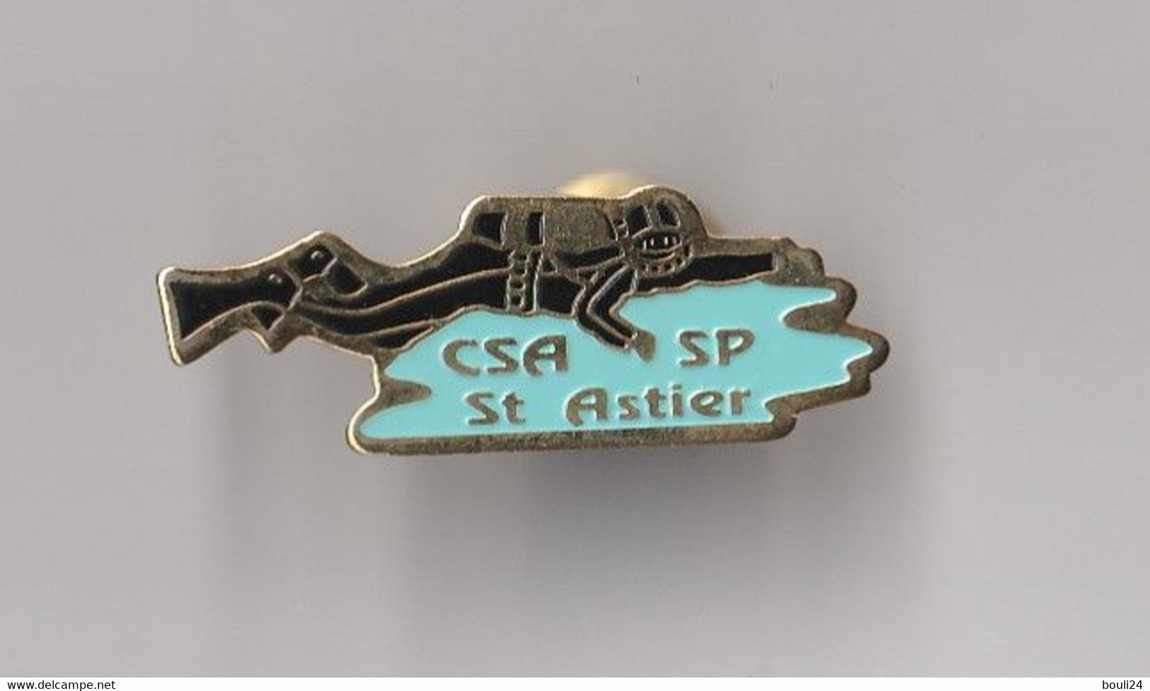 PIN'S THEME  SPORT   PLONGEE  CLUB DE SAINT  ASTIER  EN DORDOGNE  TRES RARE - Duiken