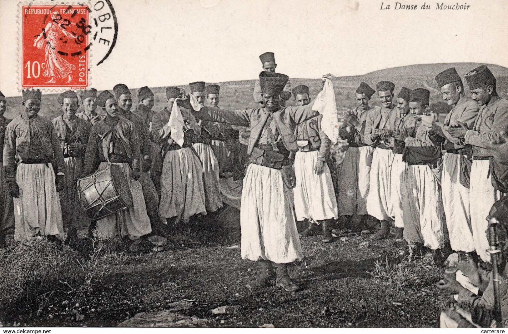 AFRIQUE DU NORD,ALGERIE,IL Y A 100 ANS,EPOQUE FRANCAISE,MILITAIRES,ET DANSEUR,RARE - Professioni