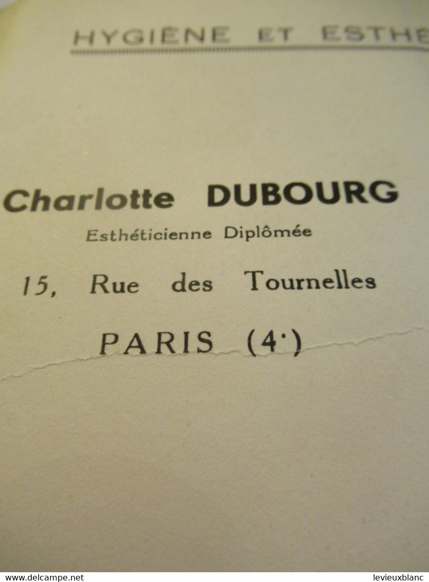 Petite Carte Bristol Publicitaire à 2 Volets / "Pour Vous Madame"/ Charlotte DUBOURG/Vers 1950-60      PARF239 - Andere & Zonder Classificatie