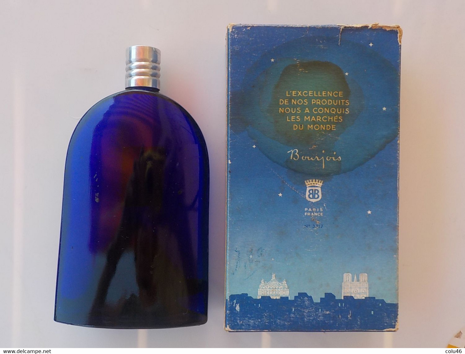 1950 Soir De Paris Bourjois Grand Modèle Dans Sa Boîte Eau De Cologne 75 ° 15 Cm Bouchon à Visser - Miniature Bottles (in Box)