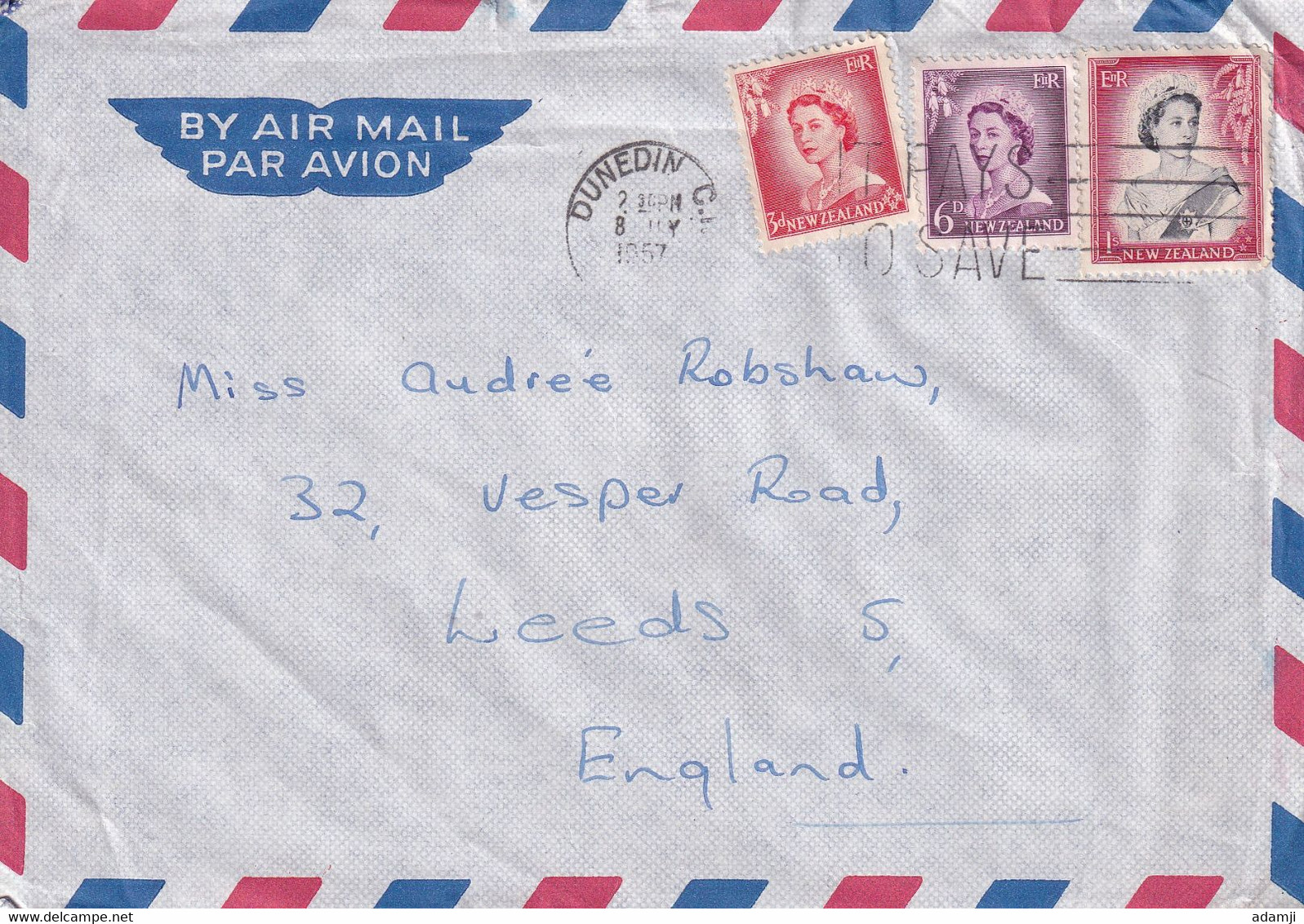 NEW ZEALAND 1957 QE II COVER TO UK. - Covers & Documents
