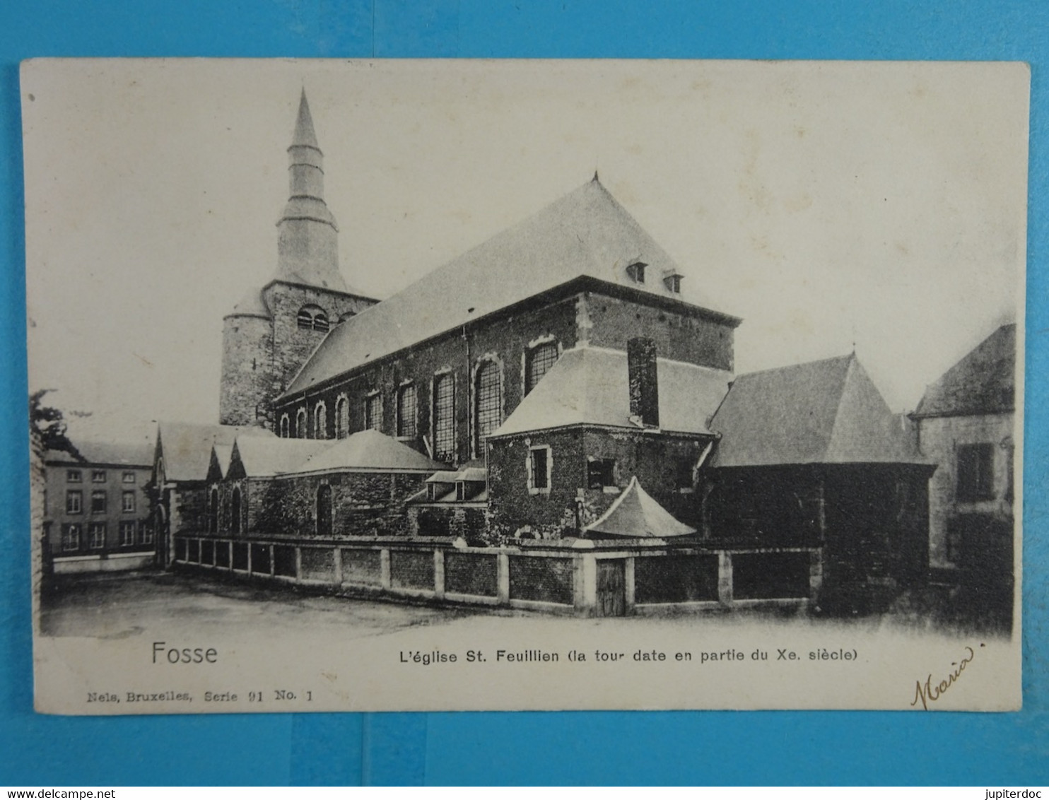 Fosse L'église St. Feuillien (la Tour Date En Partie Du Xe Siècle) - Fosses-la-Ville