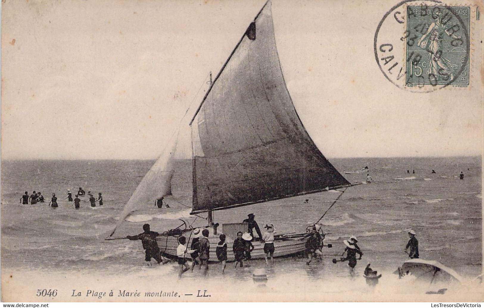 CPA - Bateau - La Plage  à Marée Montante - Cabourg ? - 14 - 1918 - Carte Animée - Voilier - Velieri