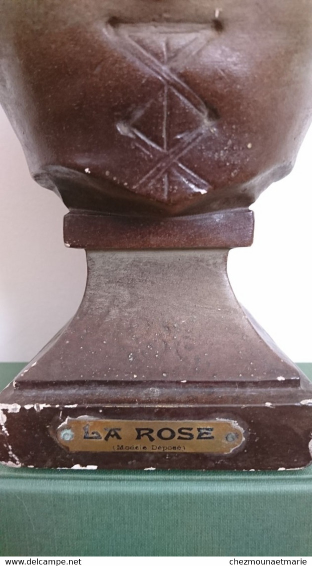 LA ROSE - STATUE BUSTE NUMEROTE 314 POIDS 2.160 KG HAUTEUR 36 CM - Autres & Non Classés