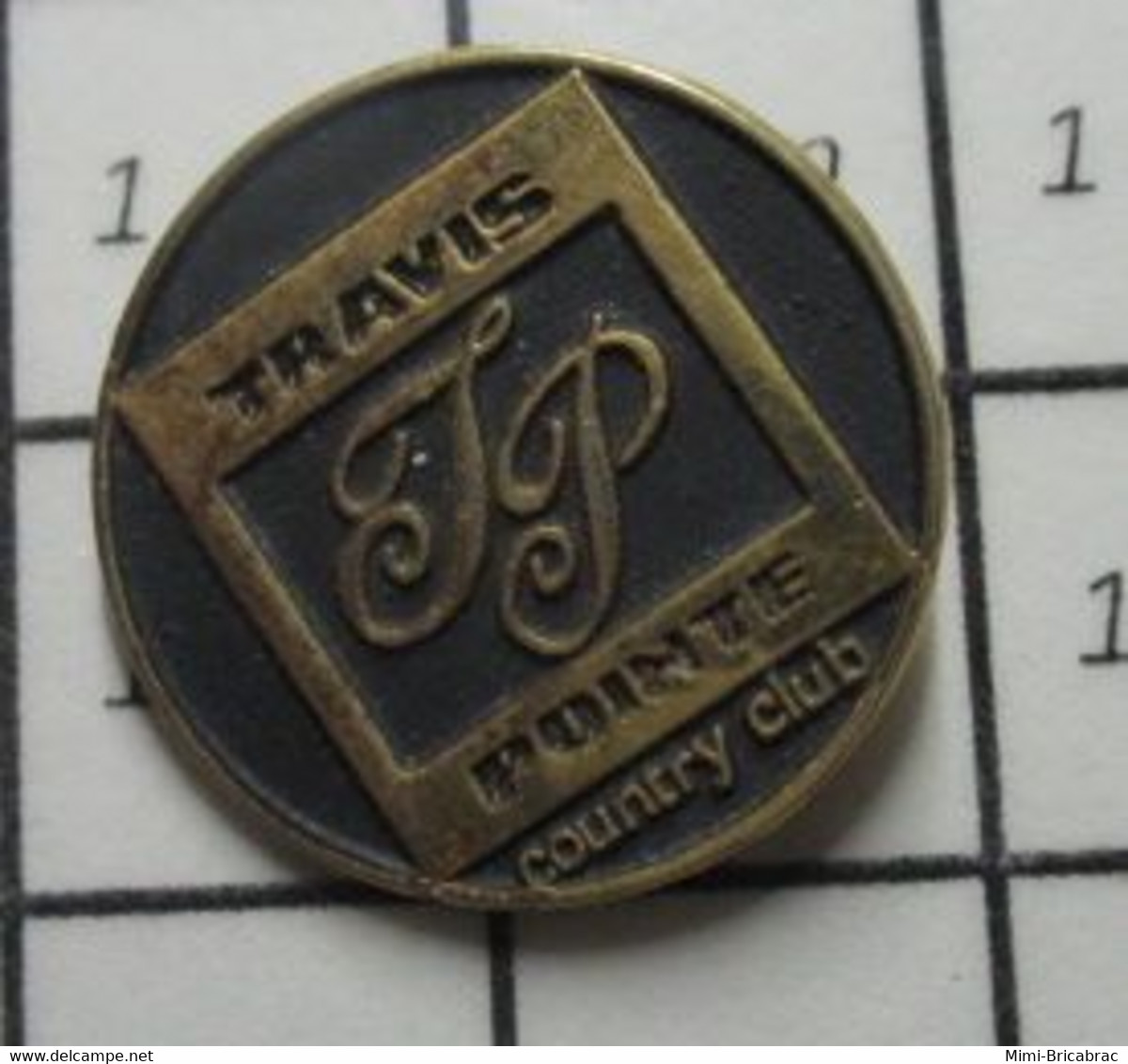 1822 Pin's Pins / Beau Et Rare / THEME : SPORTS / GOLF TRAVIS POINTE COUNTRY CLUB Ann Arbor, Michigan - Golf