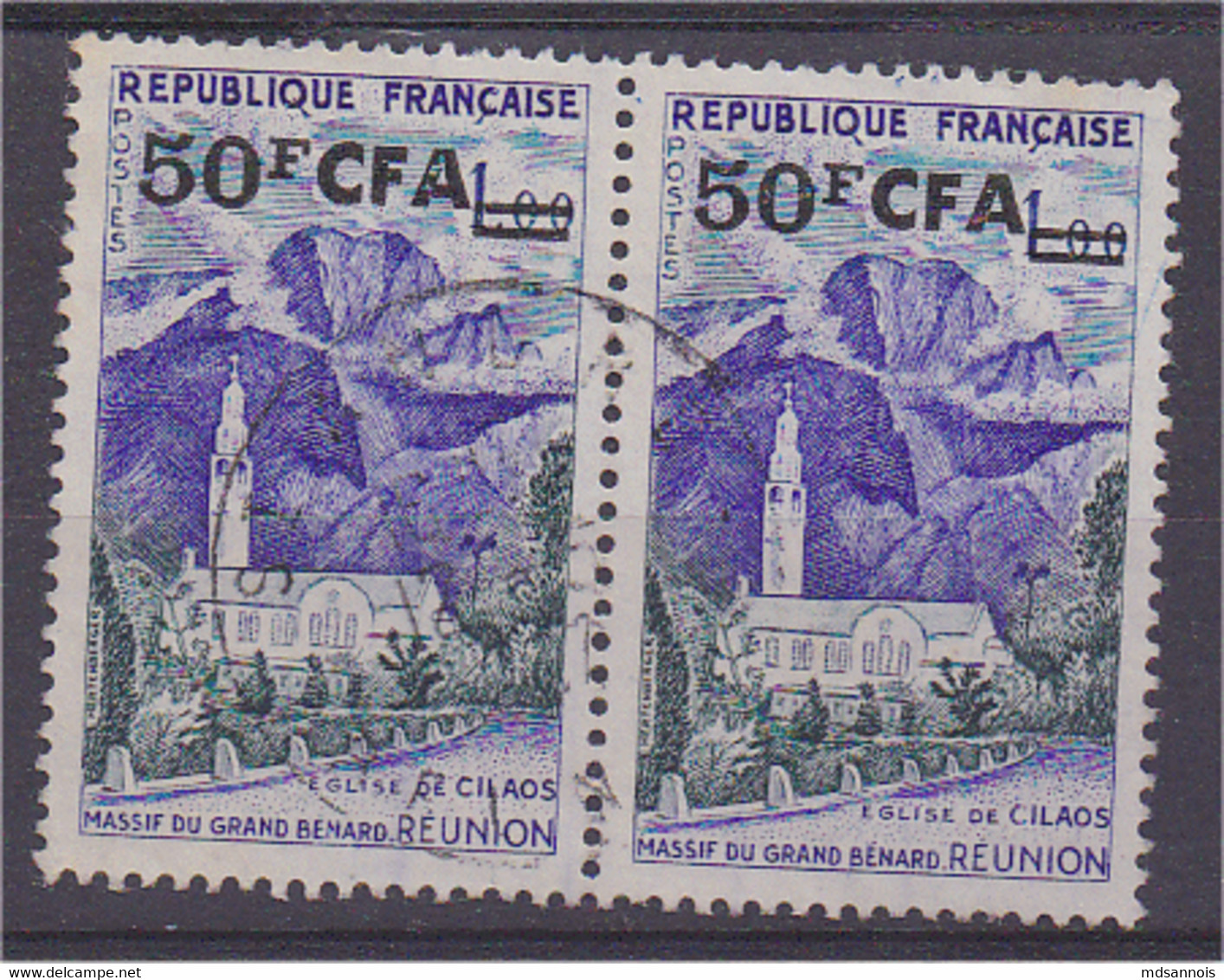 Paire De Timbres CFA Réunion Oblitérés N° 352A 50F CFA Sur 1F - Altri & Non Classificati