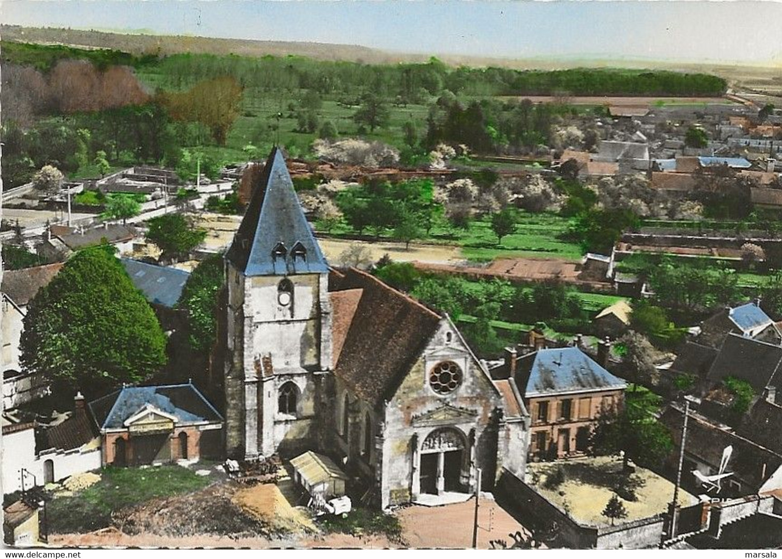 CPSM Villemeux L'église - Villemeux-sur-Eure