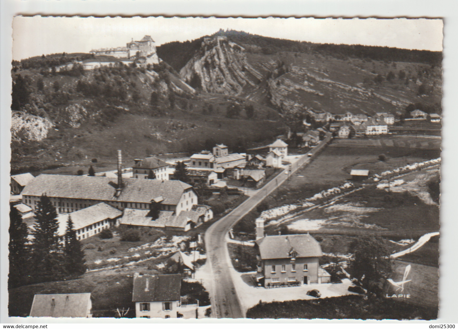 25 - La CLUSE-et-MIJOUX - Quartier De La Gauffre, Le Château De Joux Et Le Fort Du Larmont – CP Neuve - Pontarlier