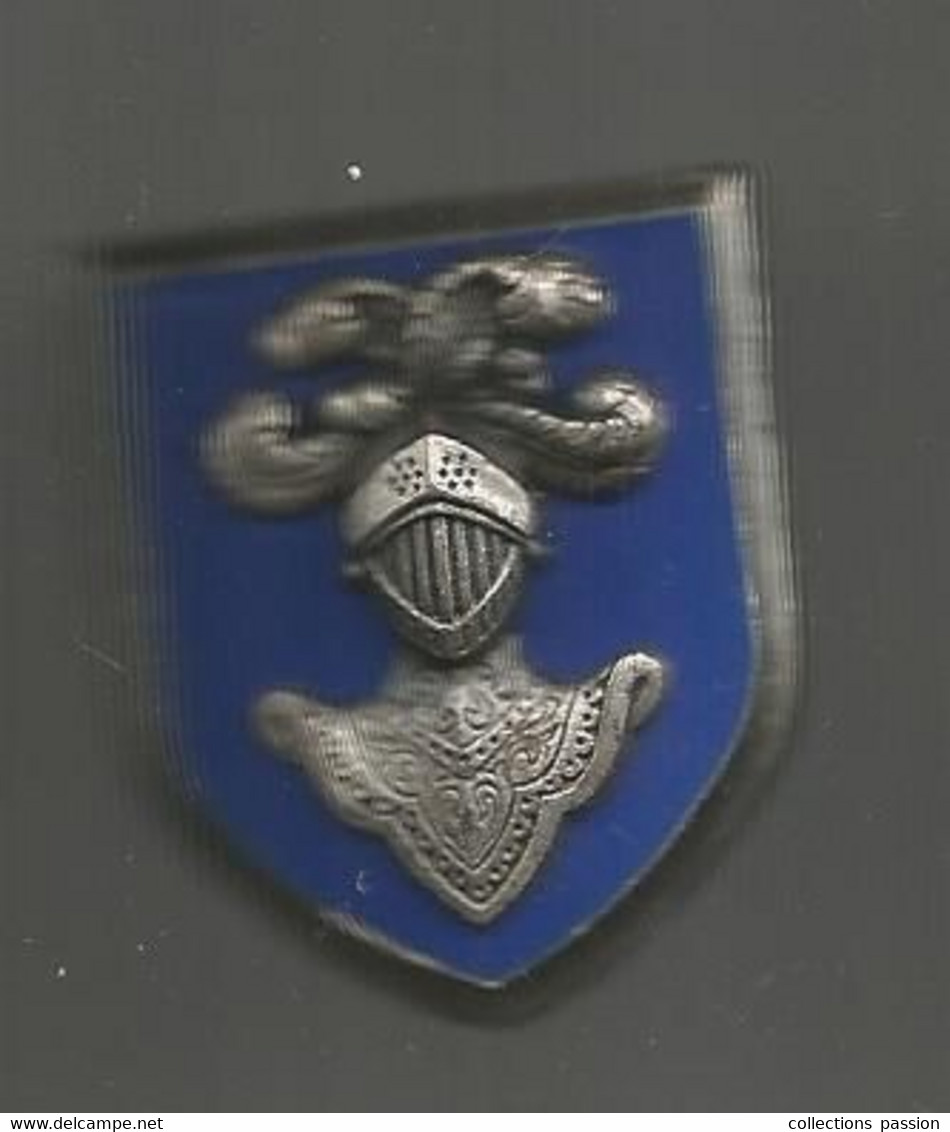 Insigne école D'application Blindée Cavalerie , Delsart H 603 , ,militaria , 2 Scans ,  Frais Fr 2.35 E - Hueste