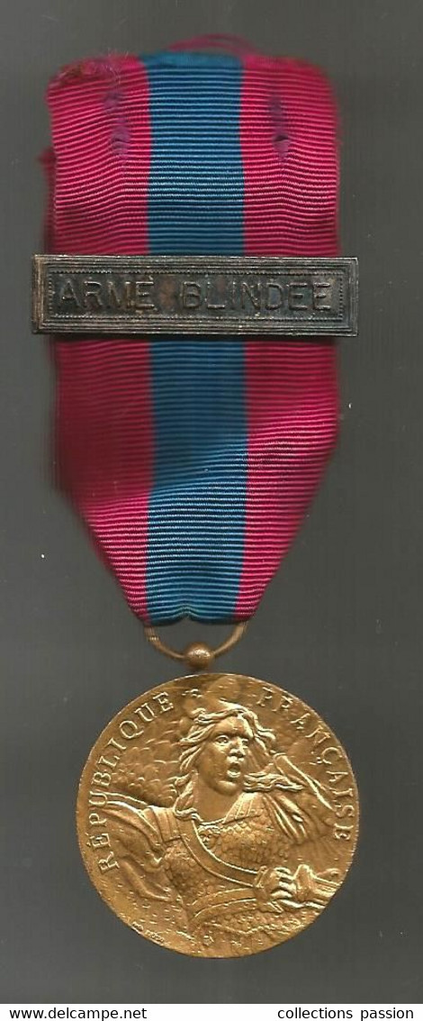 Médaille , DEFENSE NATIONALE , ARME BLINDEE , Armée Nation , ,militaria , 2 Scans ,  Frais Fr 2.85 E - France