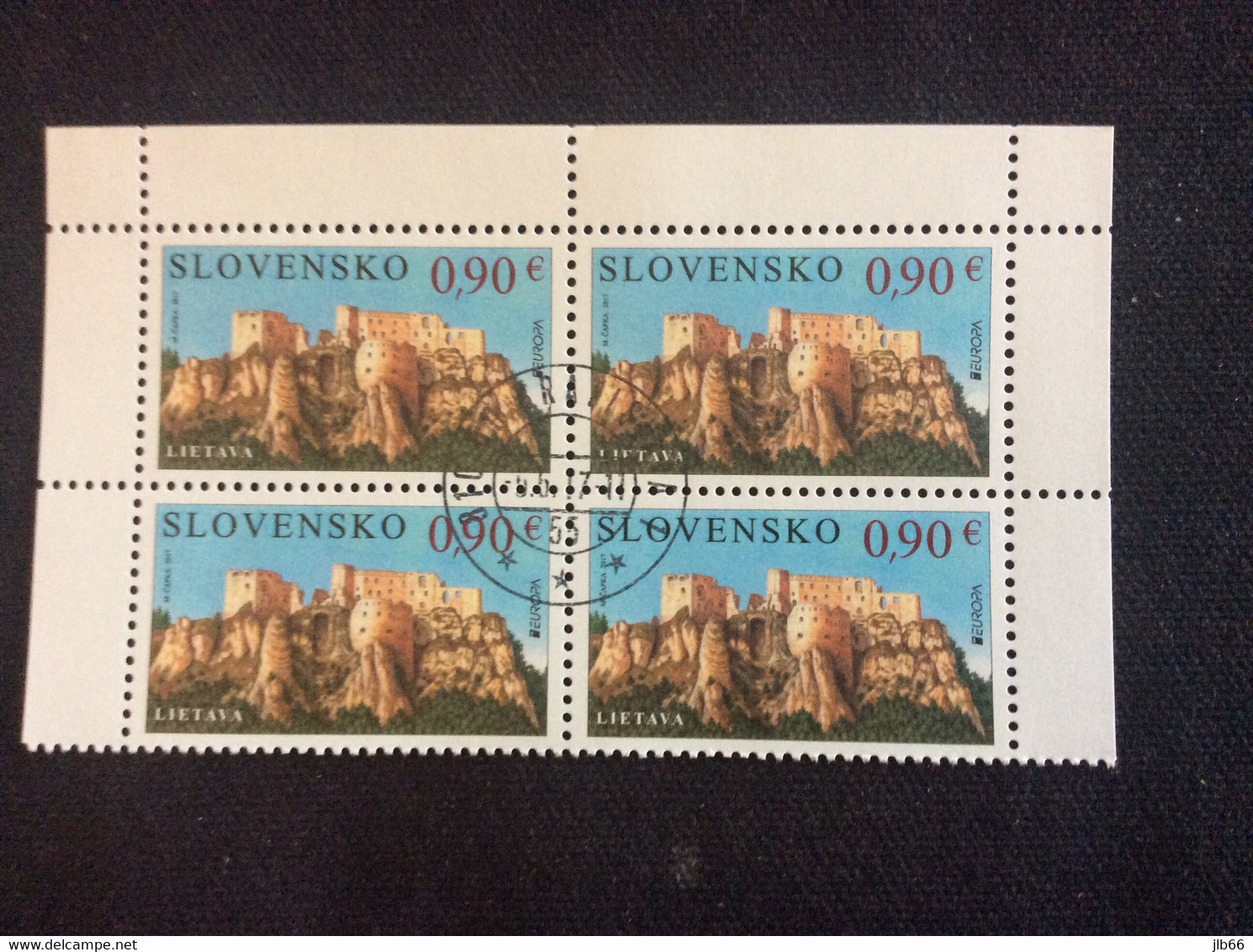 SK 2017 YT 715  Oblitéré EUROPA Bloc De 4 Timbres Château De LIETAVA - Usati