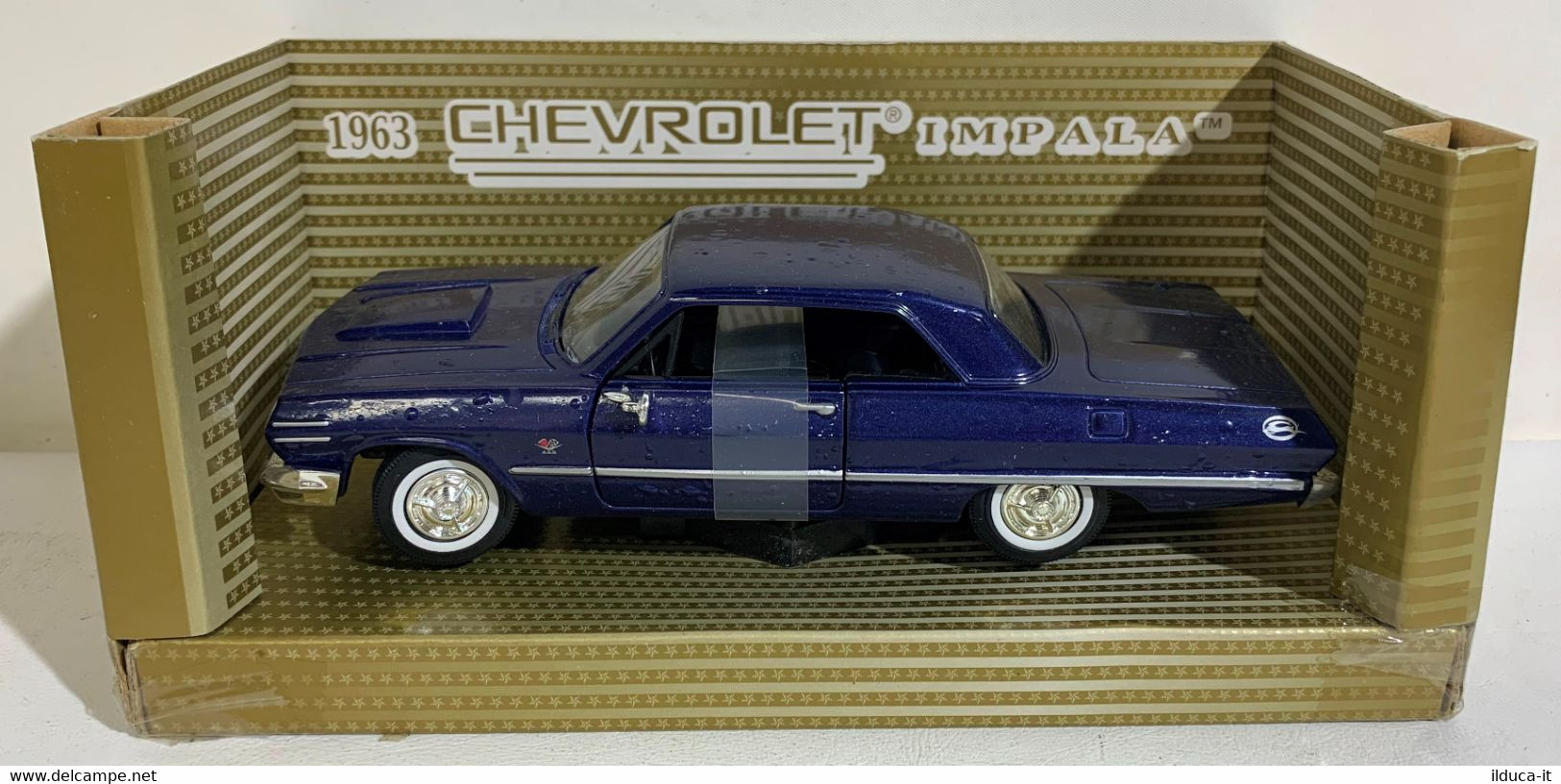I105852 Anson Collector's Quality Model 1/32 - Chevrolet Impala 1963 - Cod 10105 - Escala 1:32