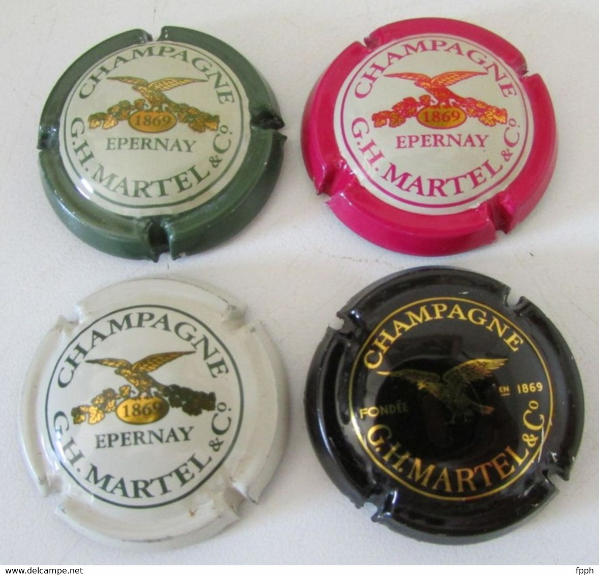 Lot De 4 Capsules De Champagne G H Martel  -  Capsule - Martel GH