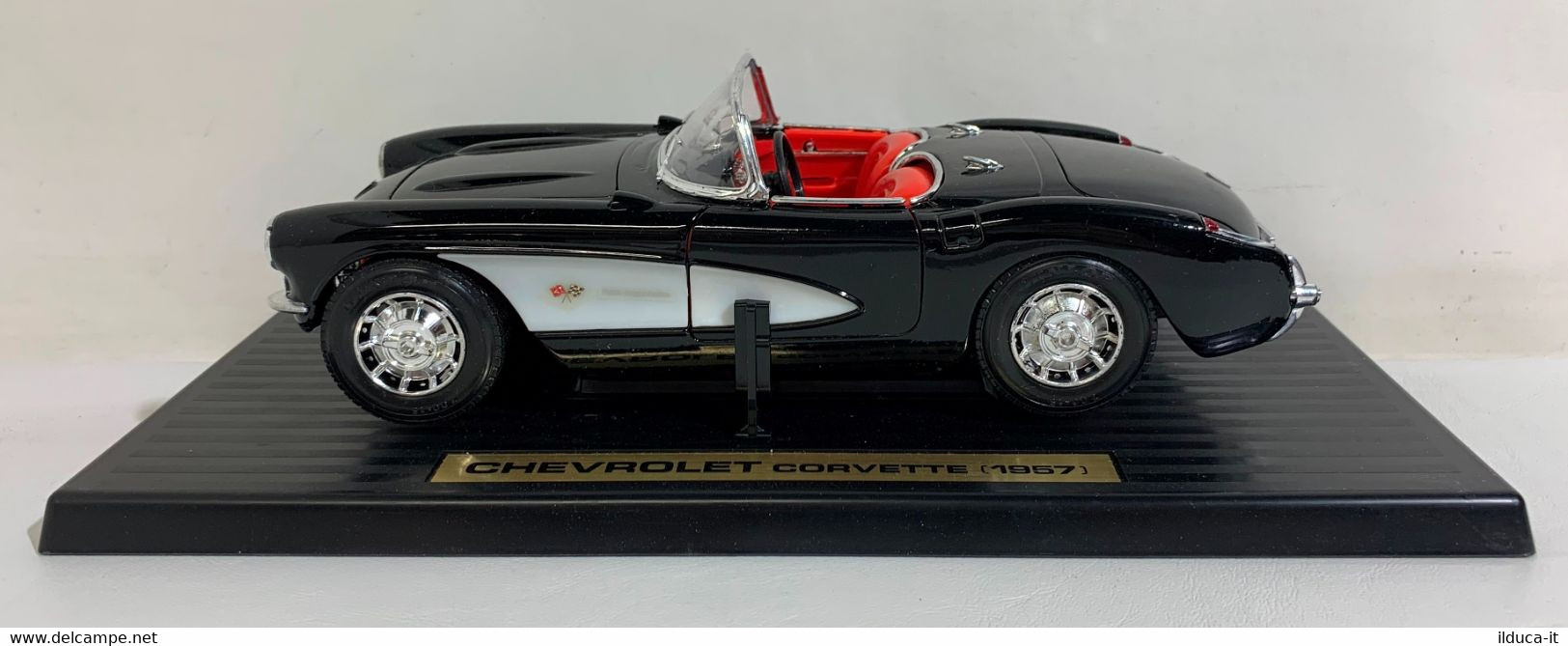 I105877 MAJORETTE 1/18 - Chevrolette Corvette 1957 - Cod 4412 - Majorette