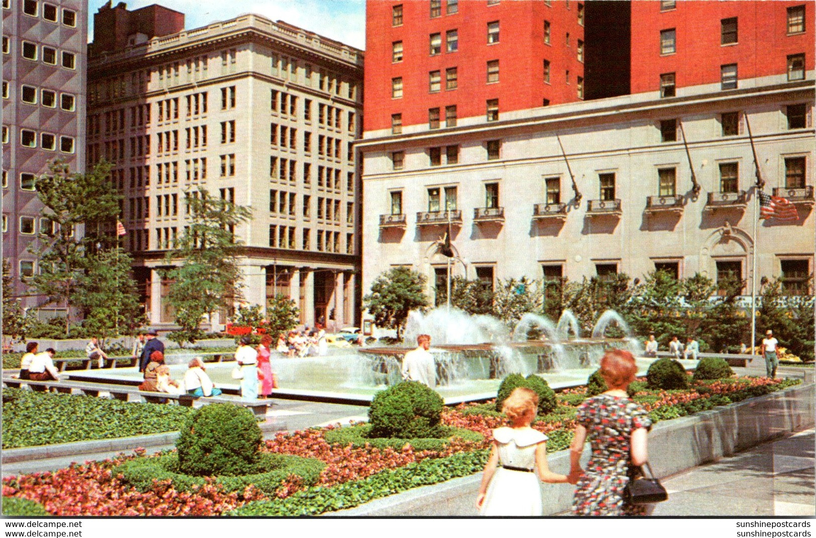 Pennsylvania Pittsburgh Mellon Square Showing Section Of Park - Pittsburgh