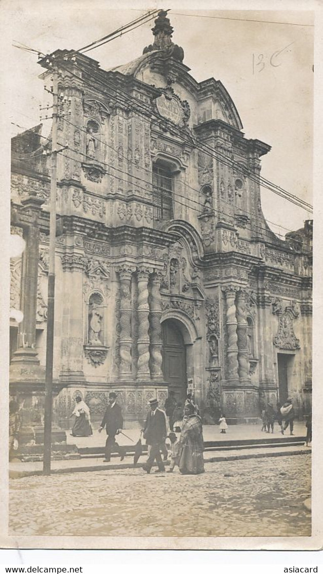 Real Photo Quito Eglise Iglesia . Ce N' Est Pas Une Carte Postale Mais Une Photo 8,5 Par 14 Cms - Ecuador