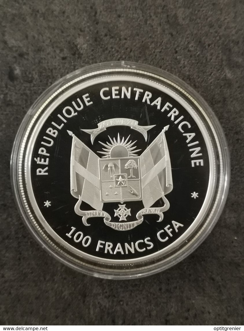 100 FRANCS CFA 2015 WWF PANDA GEANT 5 000 EX. REPUBLIQUE CENTRAFRICAINE / CAPSULE - Centraal-Afrikaanse Republiek