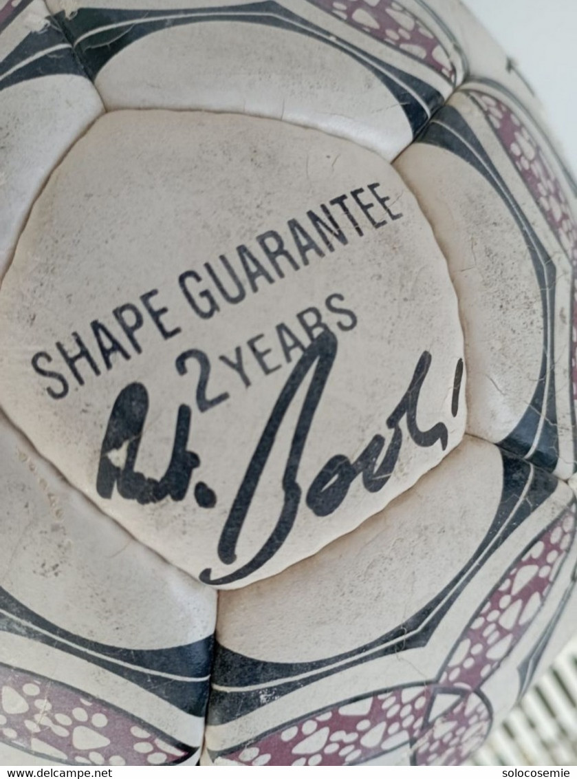 Pallone Torino Calcio, Con Autografi Originali - Con Sauro Tomà L'ultimo Superstite Del Grande Torino Degli Anni '40 - Handtekening