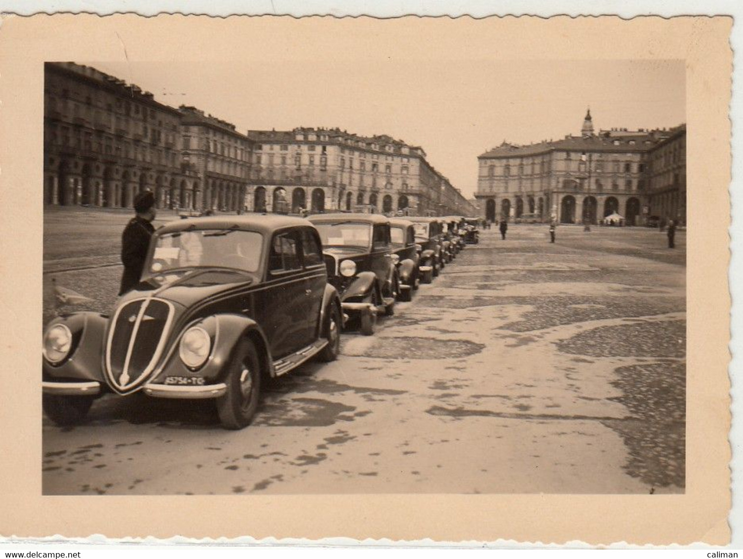 AUTO CAR VOITURE FIAT 1500 TARGA TORINO E ALTRE - FOTO ORIGINALE TORINO PIAZZA VITTORIO VENETO - Automobili