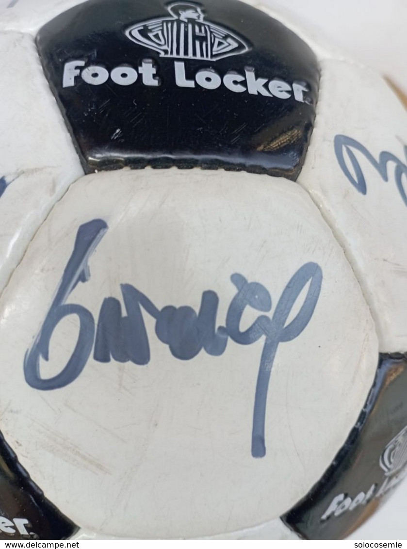 Pallone Calcio , Con Autografi Originali - Autographes